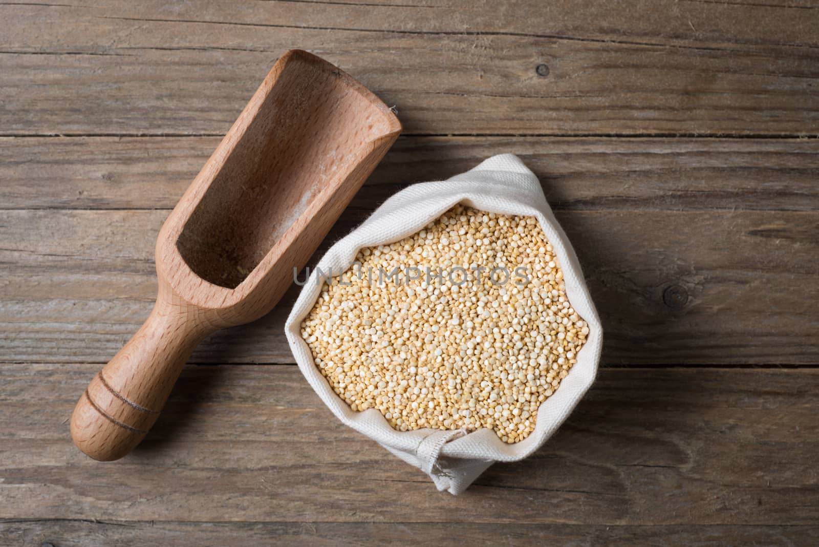 Quinoa con sassola