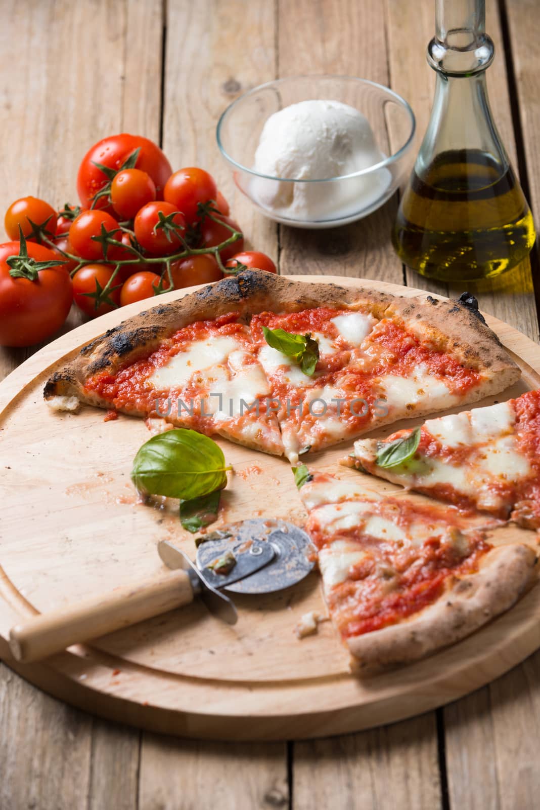 Wood oven baked italian pizza margherita
