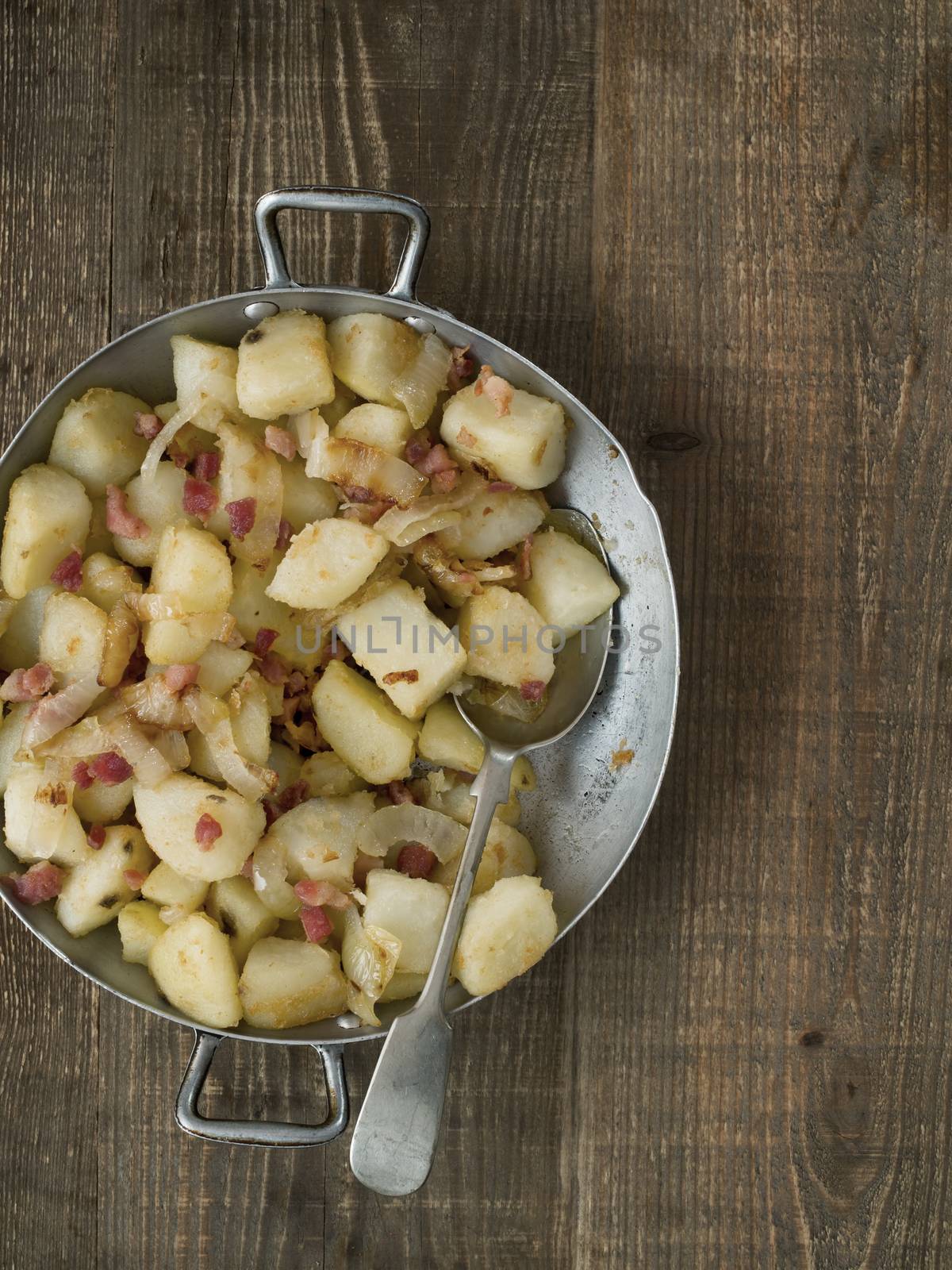 close up of rustic german pan fried potato bratkartoffeln