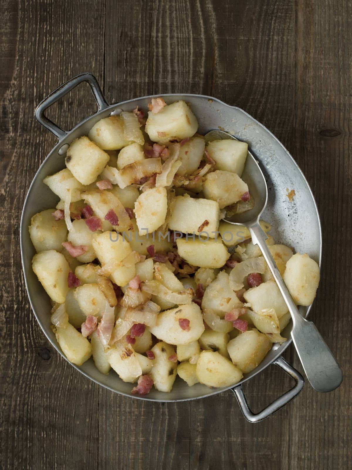 close up of rustic german pan fried potato bratkartoffeln