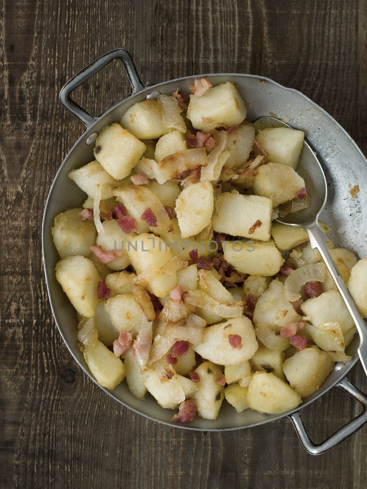 close up of rustic german pan fried potato bratkartoffeln