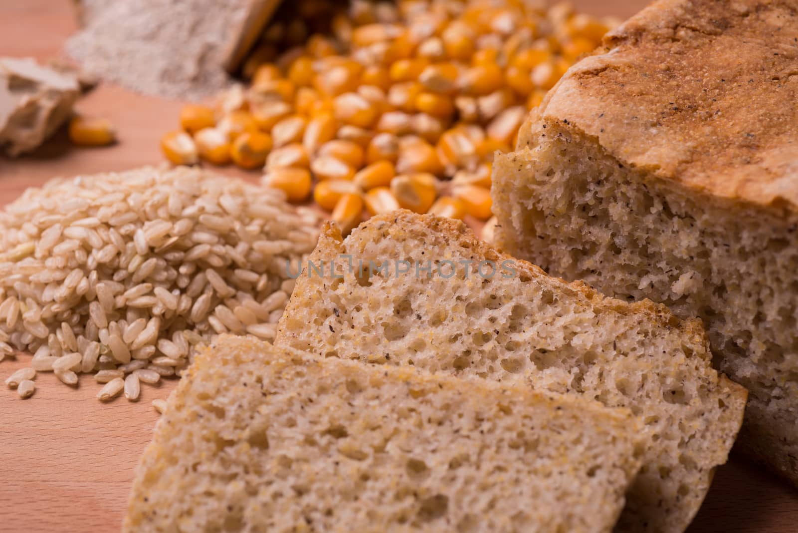 Gluten free bread by crampinini