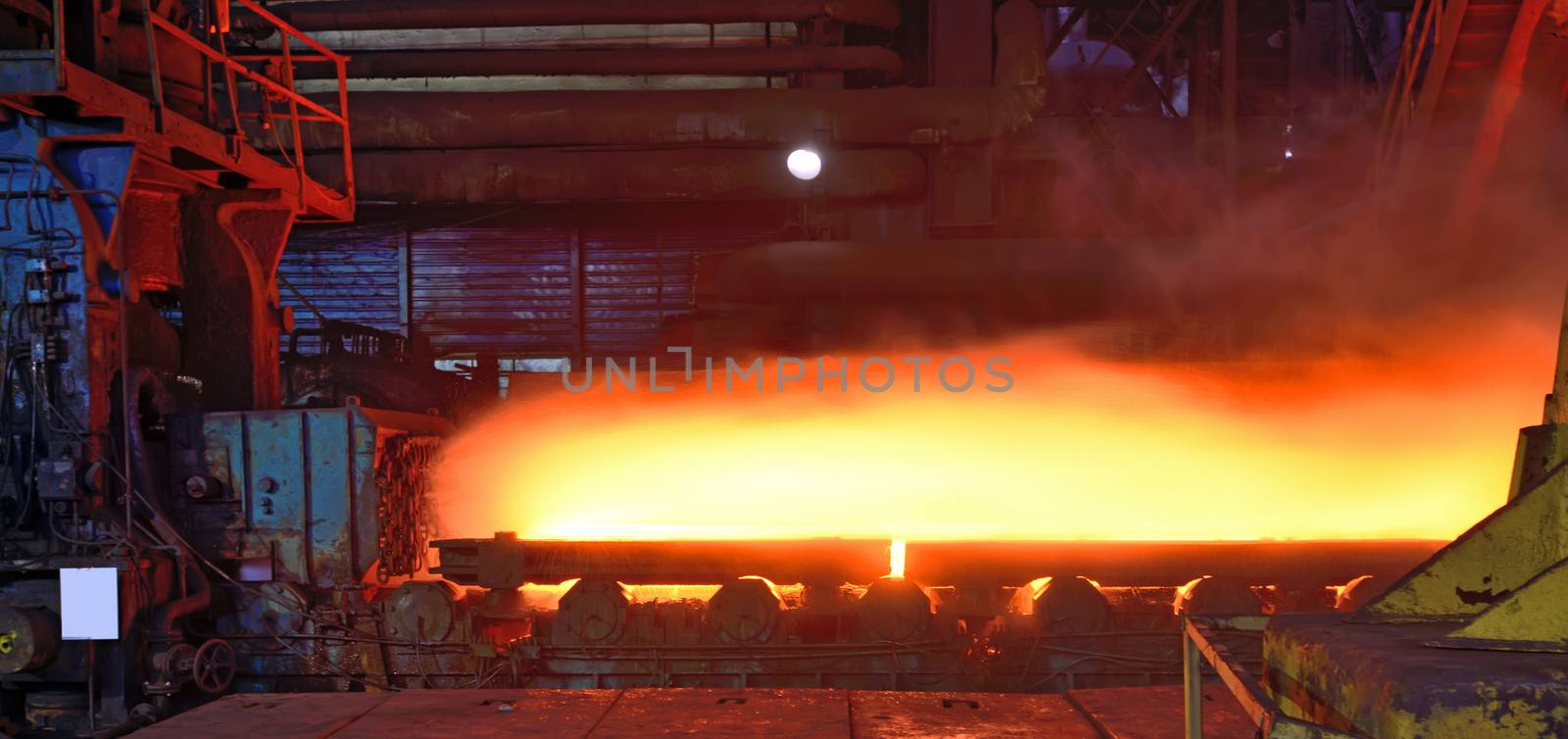 hot steel plate on conveyor by mady70