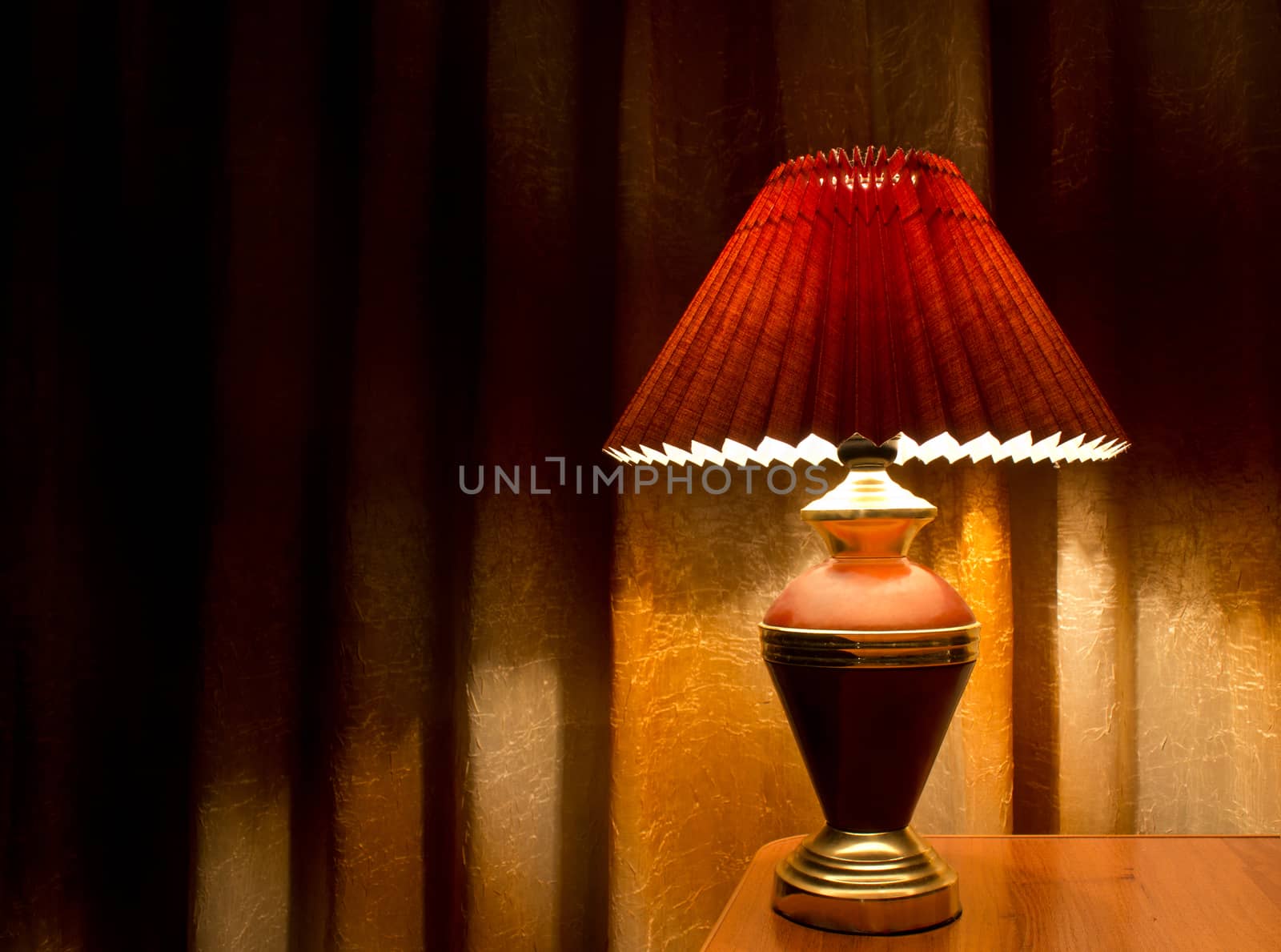 old fashion table lamp on the table by liwei12