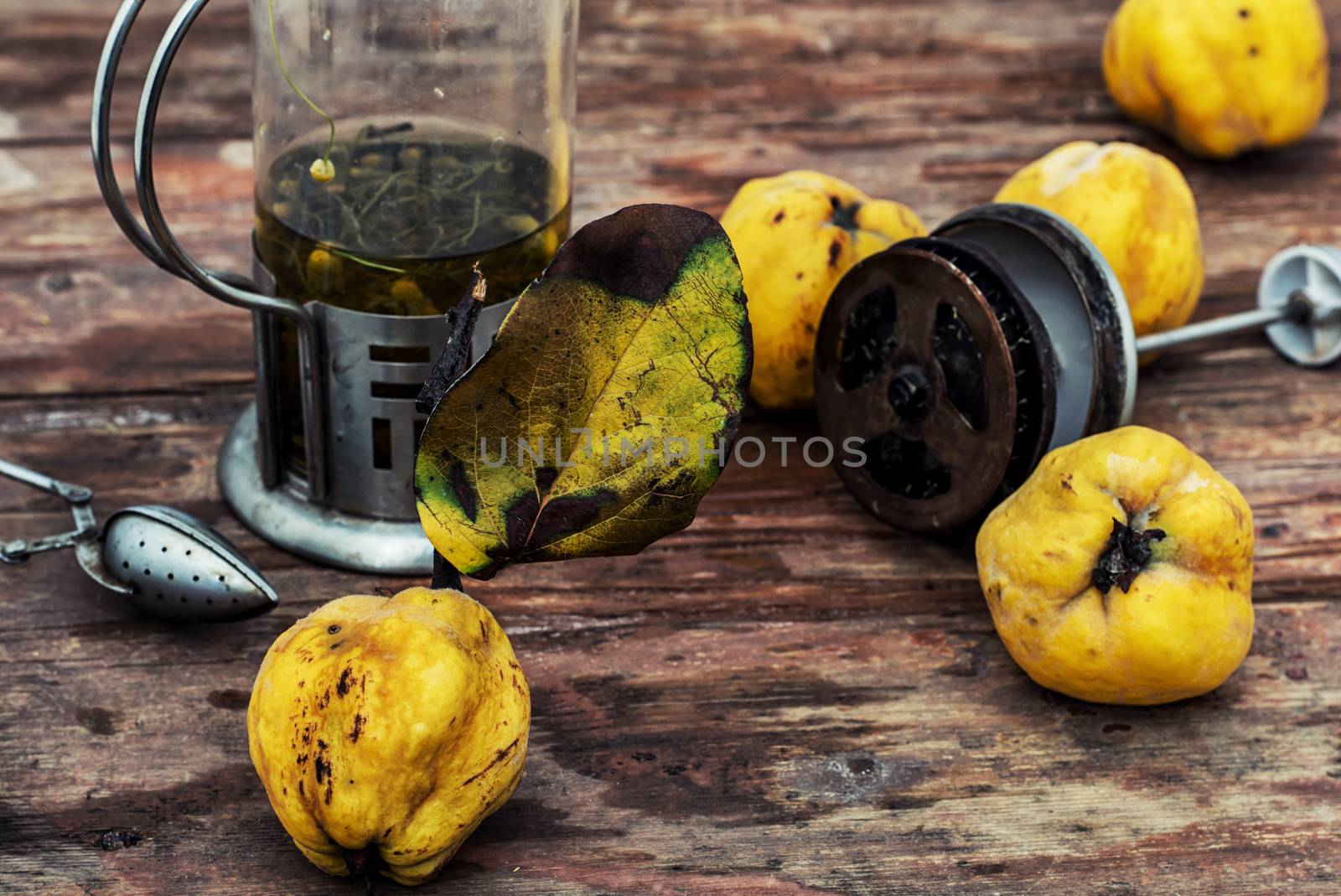 herbal,homemade custard tea with quince