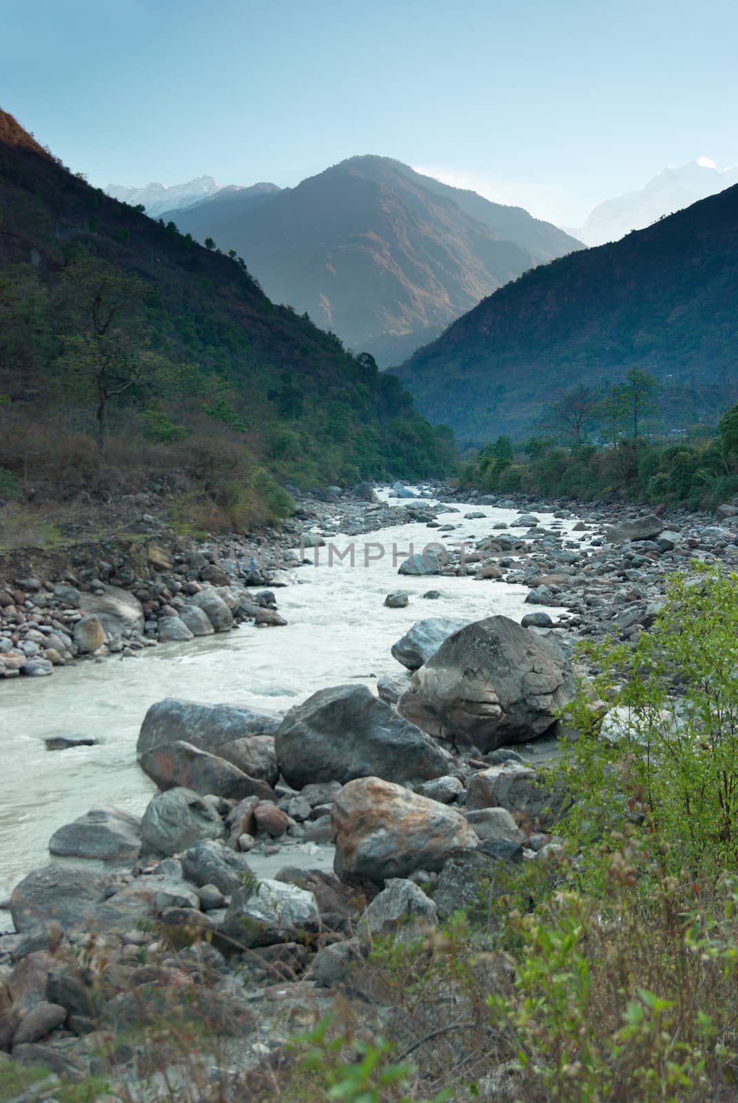 Marsyangdi river, pass through the Tibetan valley.