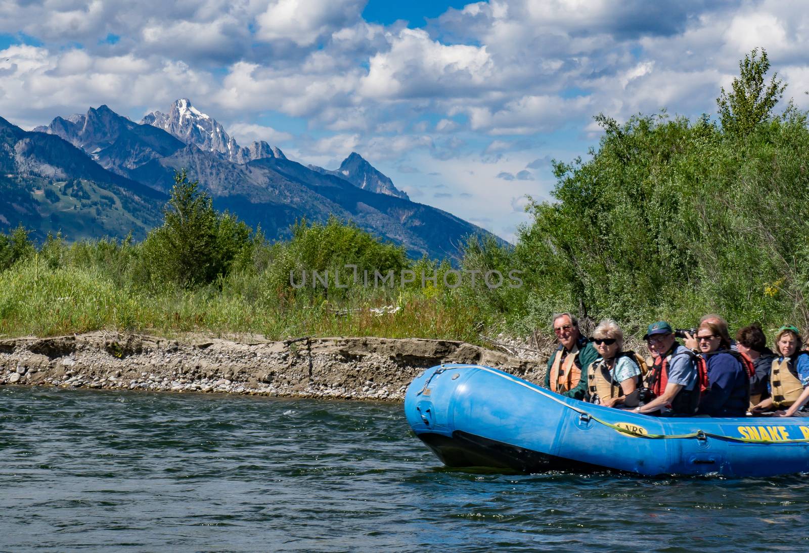 Rafting the Snake River by teacherdad48@yahoo.com