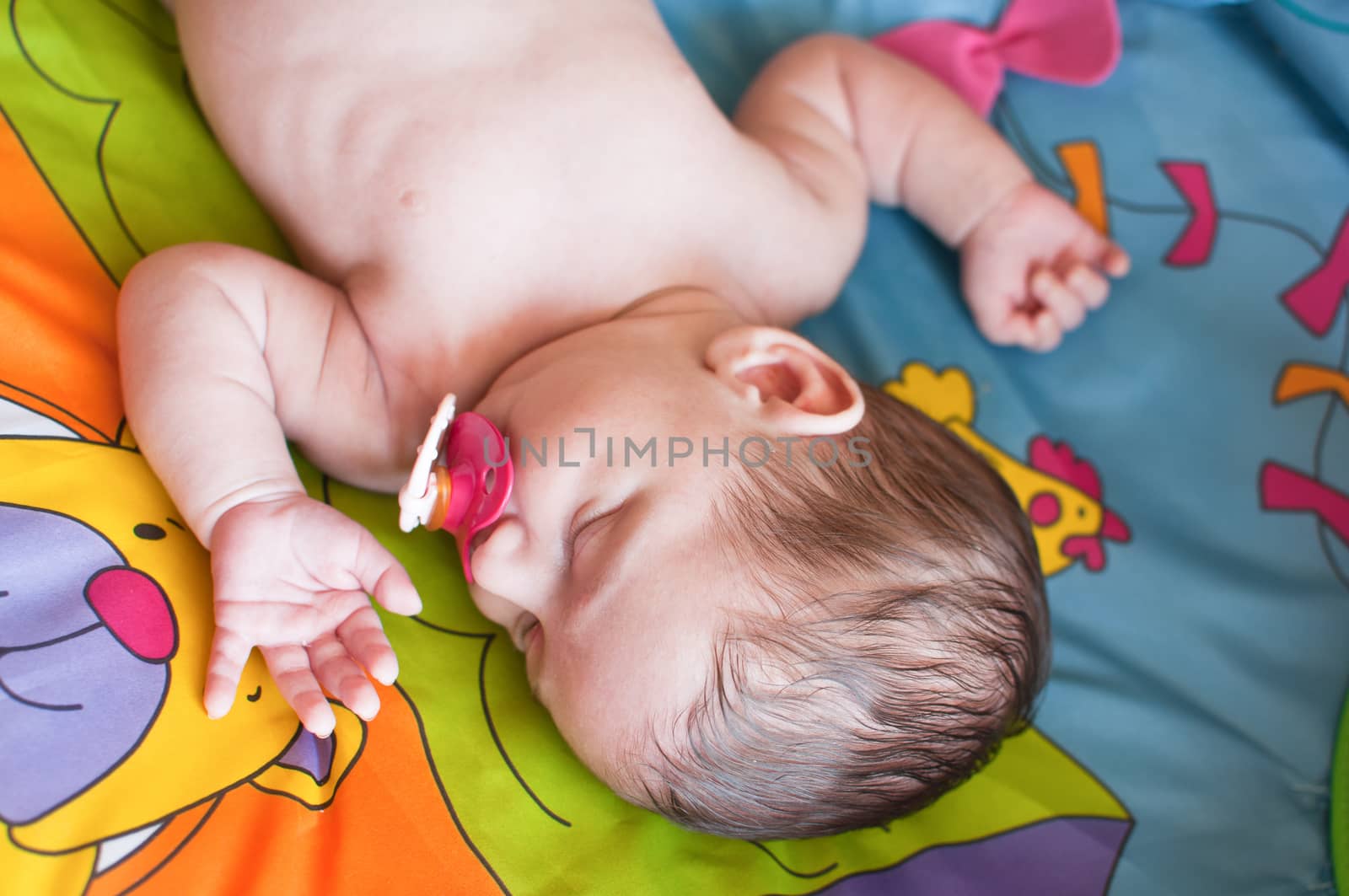 Sleeping baby top view portrait by Linaga