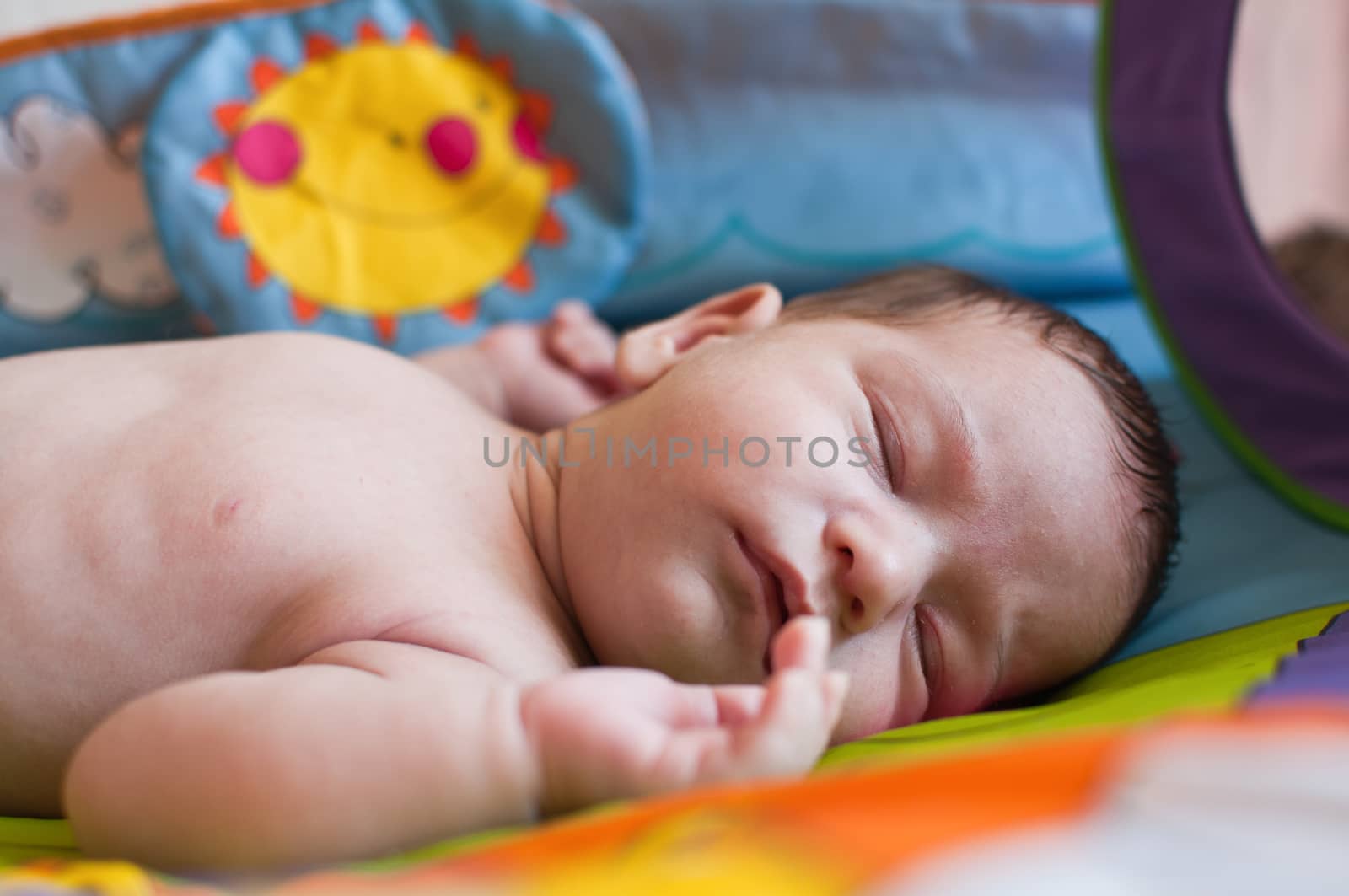 Portrait of the sleeping little baby by Linaga