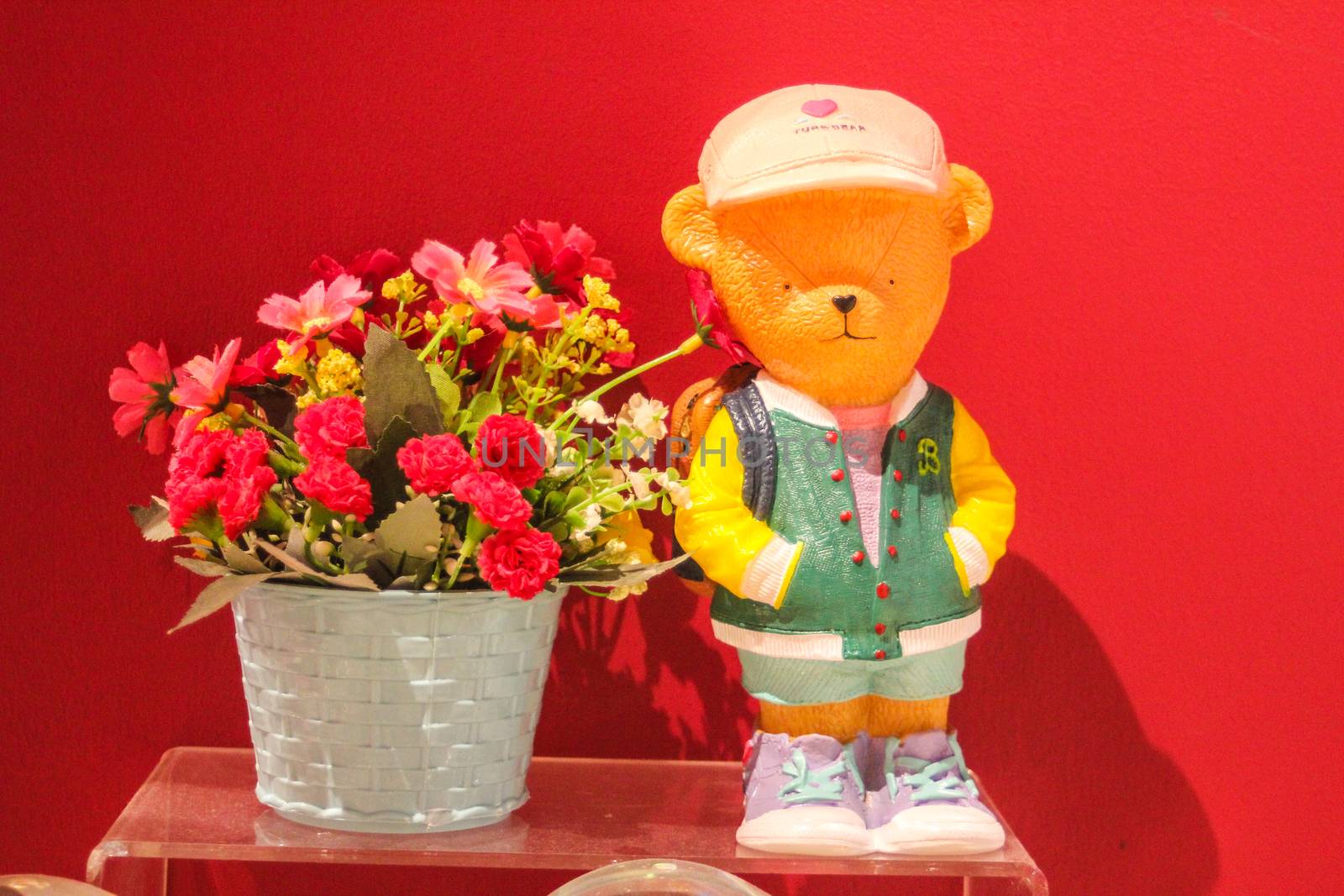 took this photo from my lovely friend store. Happy valentine day for everyone. Rose bear and glass for your love.