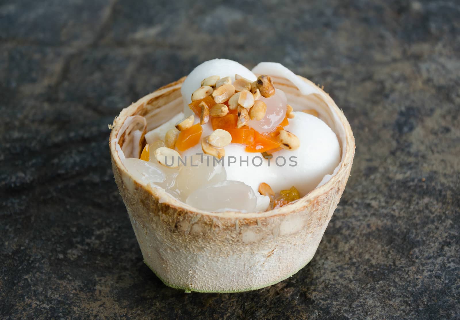 Coconut ice cream in Coconut shell. by nop16