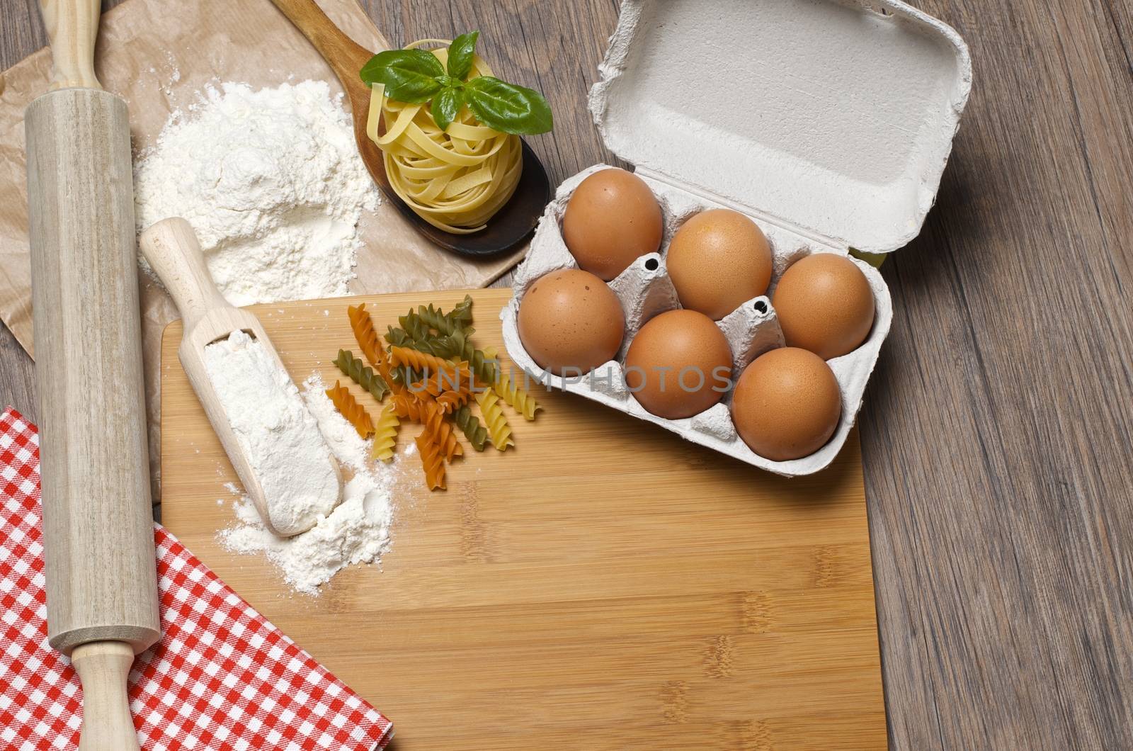 Pasta and ingredients for pasta by AnaMarques