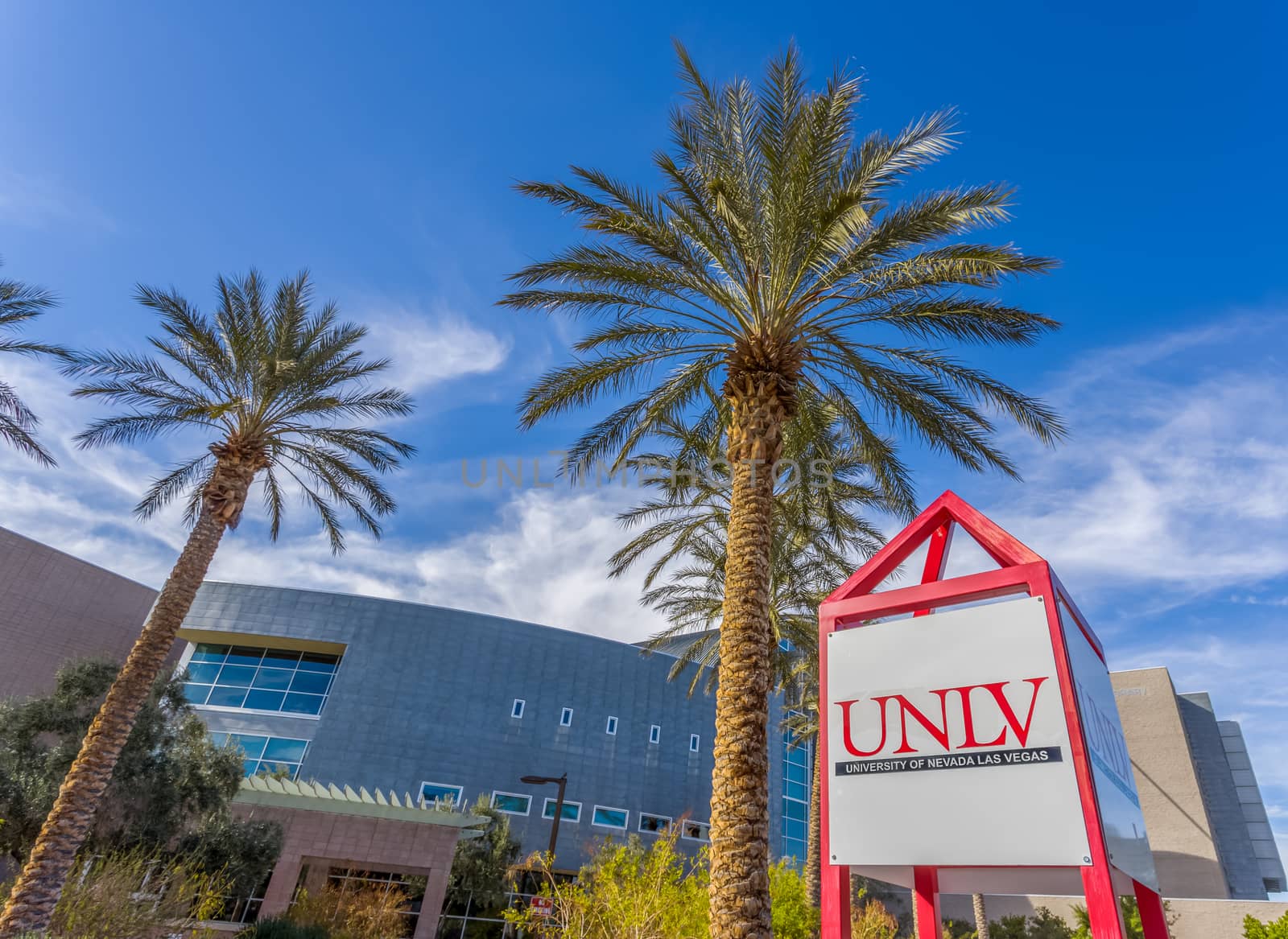 LAS VEGAS, NV/USA - FEBRUARY 13, 2016: The central campus at the University of Nevada, Las Vegas on Campus of University of Nevada, Las Vegas.