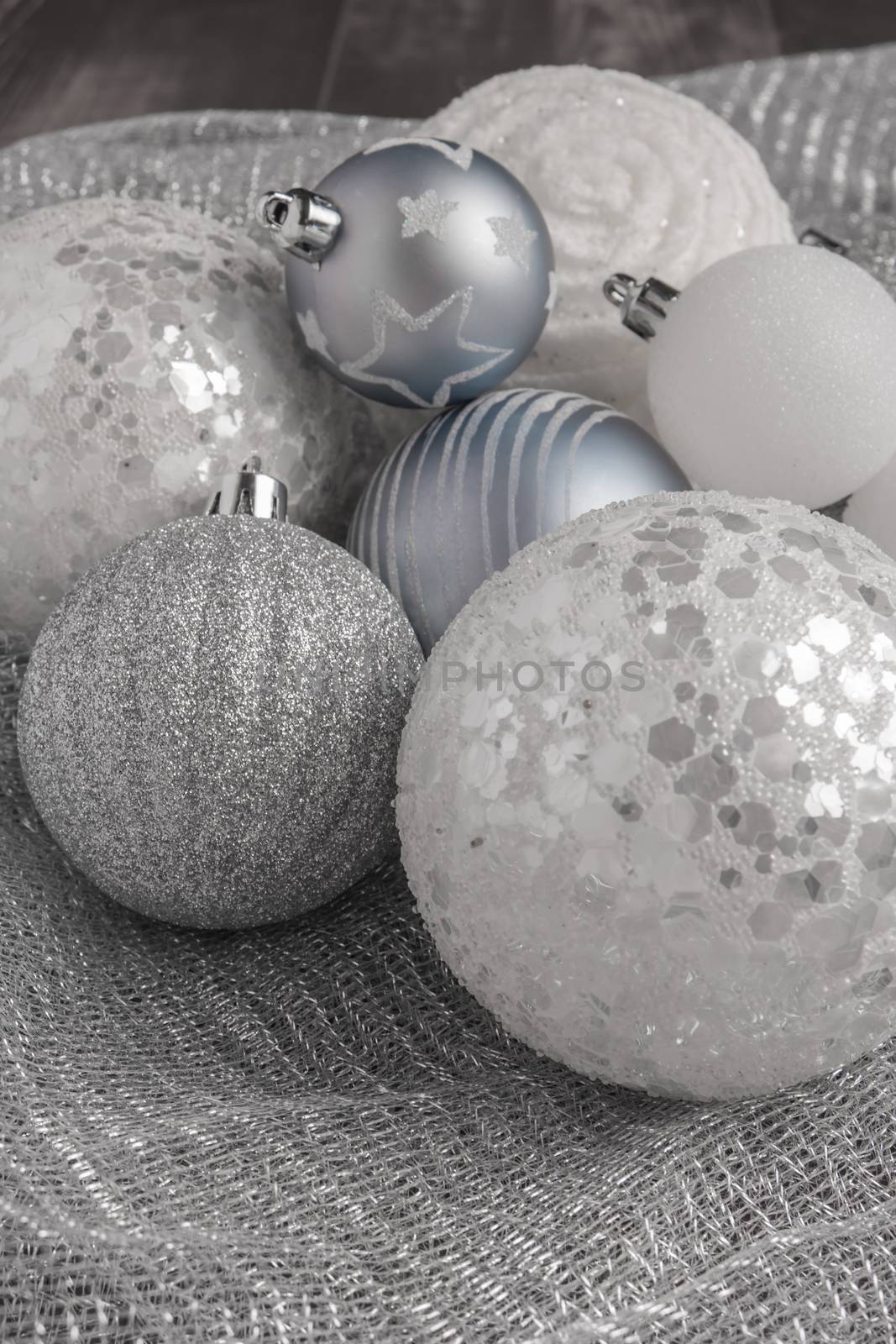 Festive glitter christmas balls decorations by AnaMarques