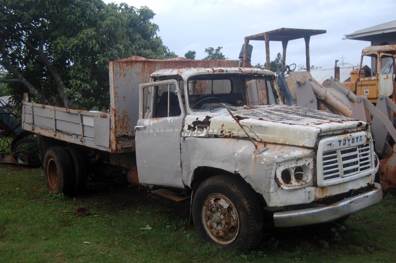 Old broken truck at South Pacific island Tonga by danemo