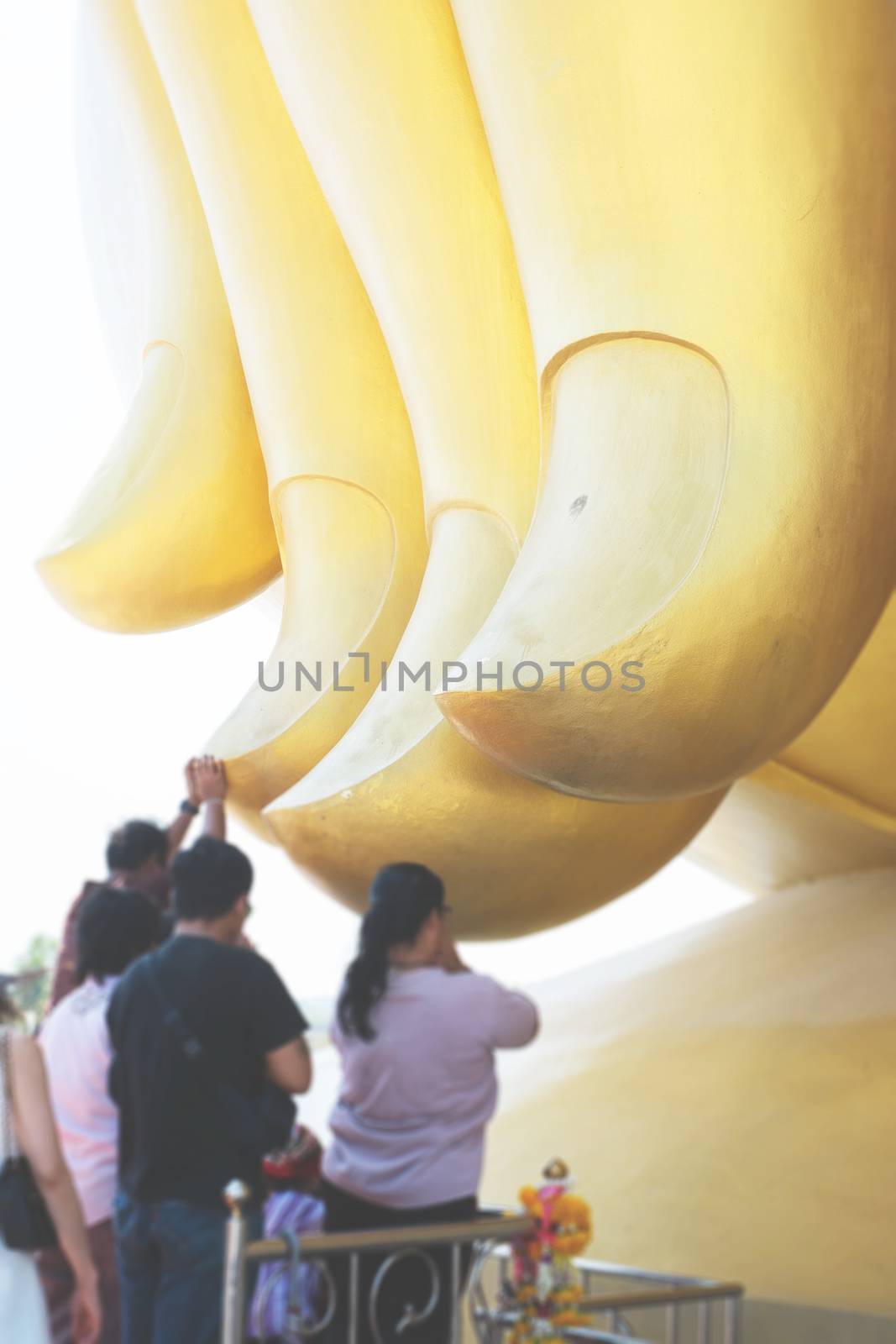 thailand people pray for goodluck