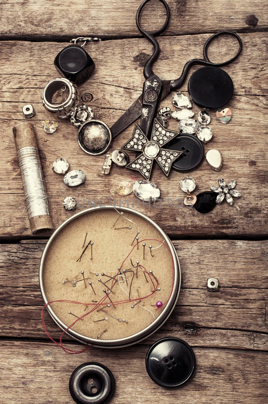 Tools and accessories for sewing and needlework