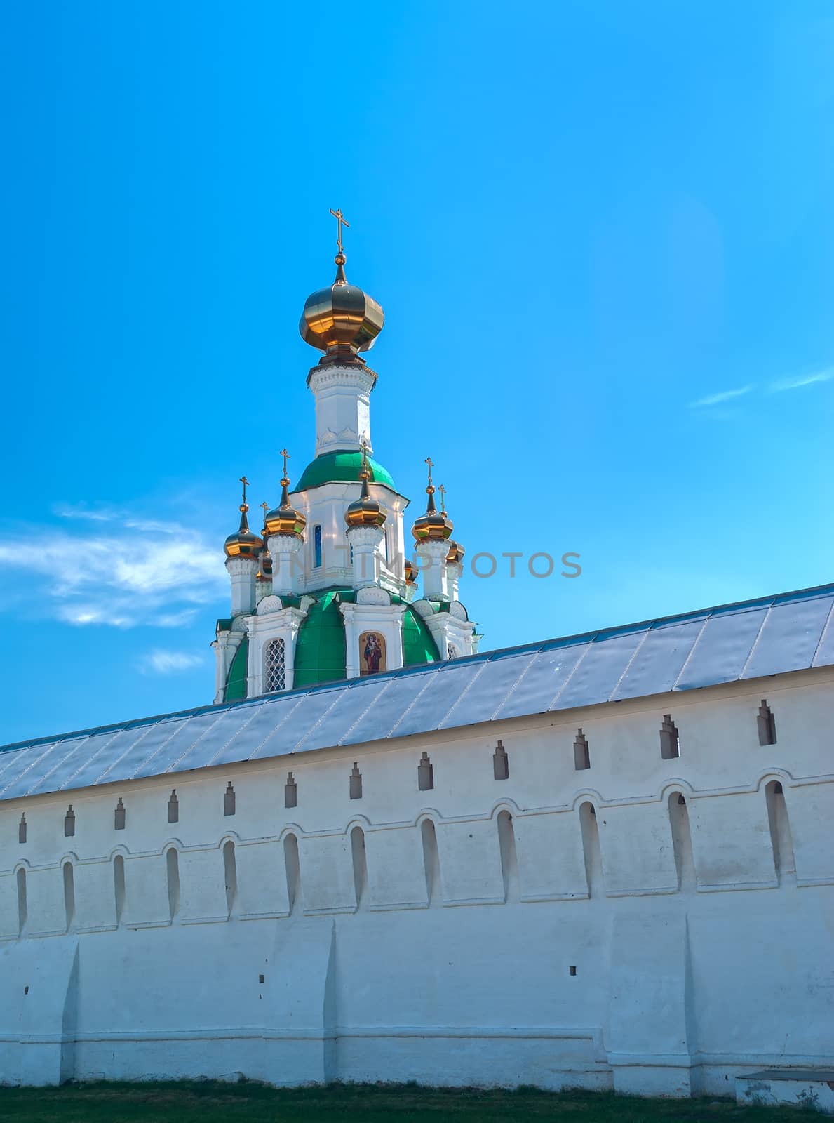 White  Ortodox monastery near Yaroslavl in sunny spring day