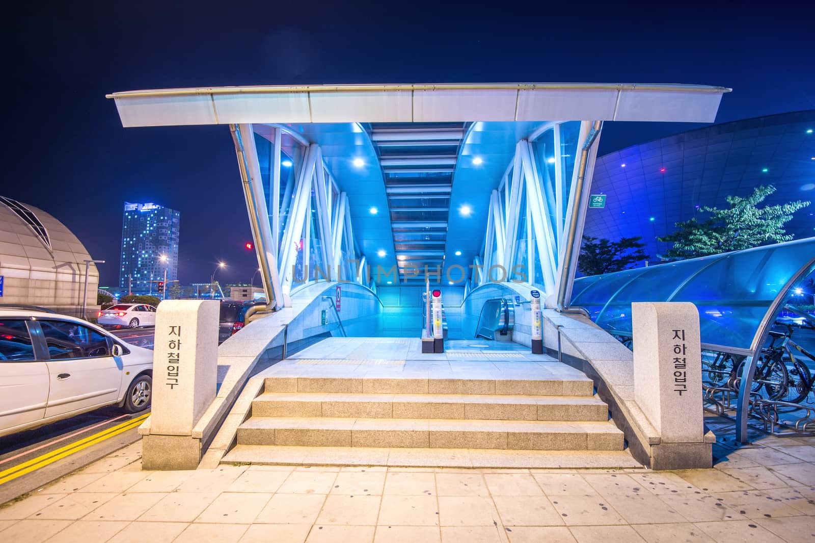 INCHEON, SOUTH KOREA - SEPTEMBER 19 : Entrance to metro station in Central park, Incheon. Photo taken September 19,2015 in Incheon, South Korea.