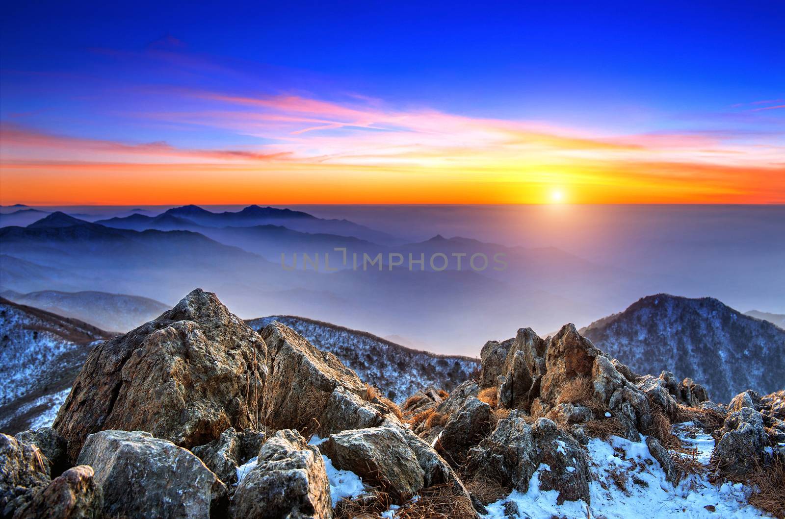 Beautiful Landscape at sunset on Deogyusan National Park in wint by gutarphotoghaphy