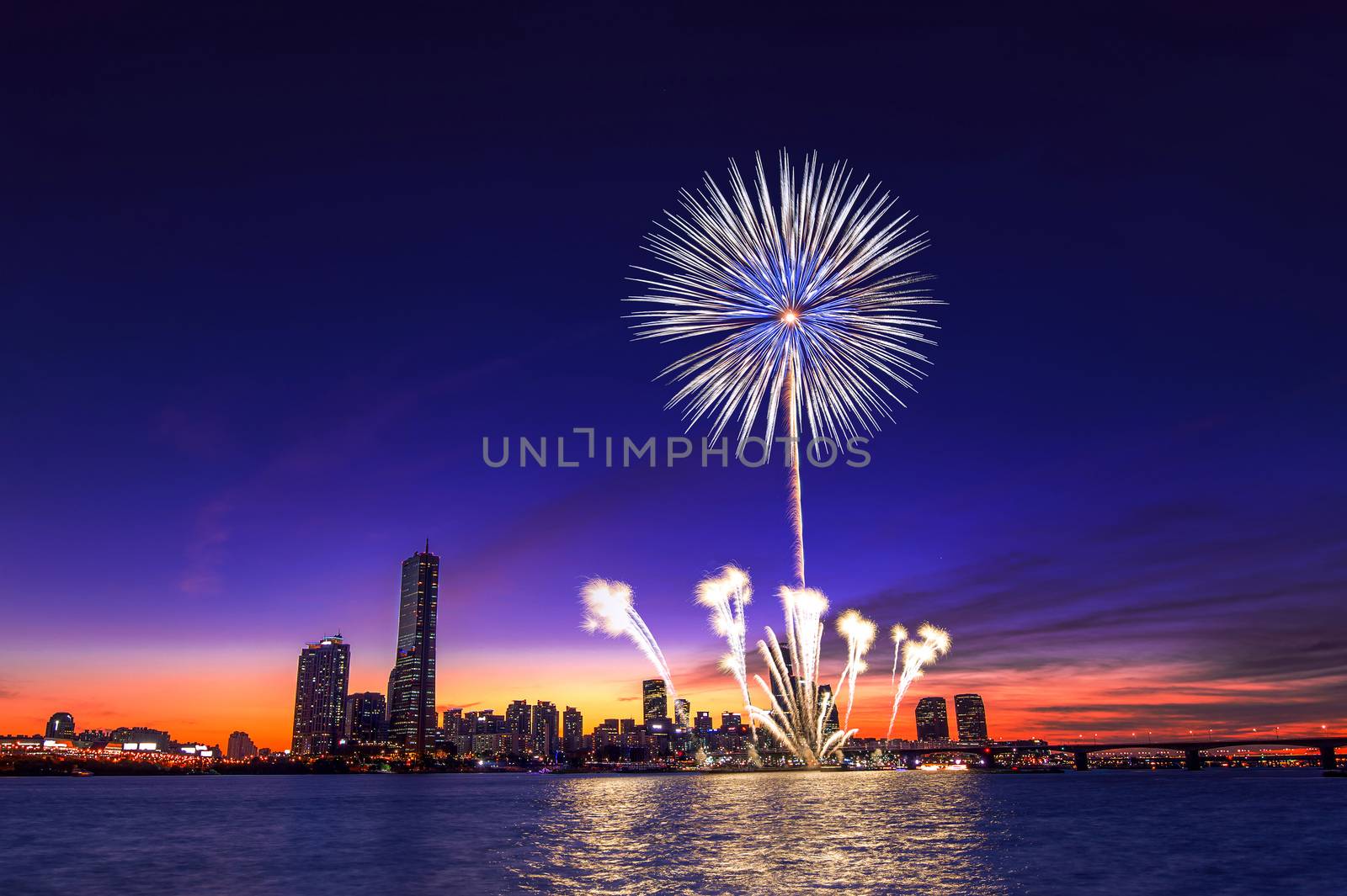 Seoul International Fireworks Festival in Korea. by gutarphotoghaphy