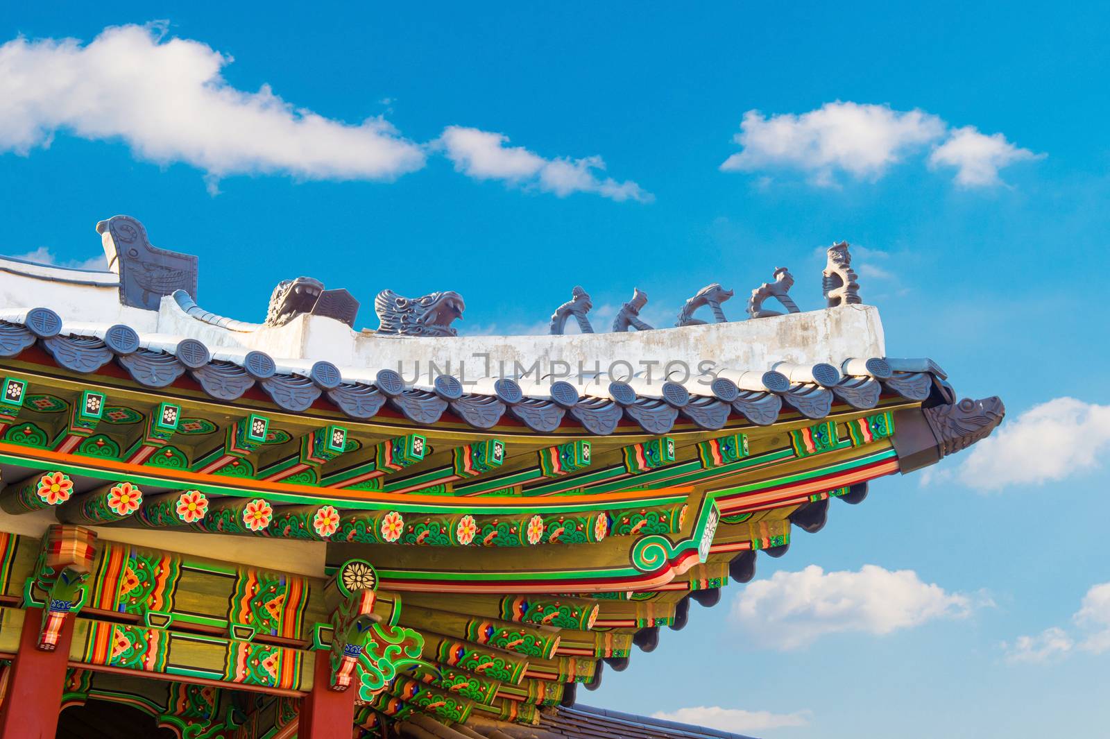 Roof of Gyeongbokgung palace in Seoul, Korea