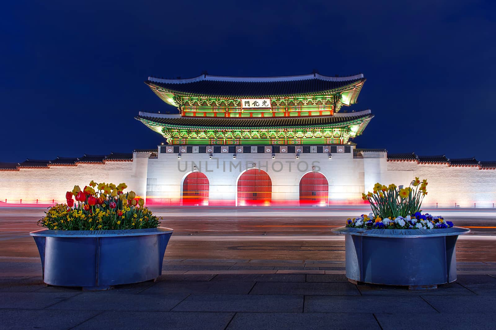 Gyeongbokgung palace at night in Seoul, South Korea.