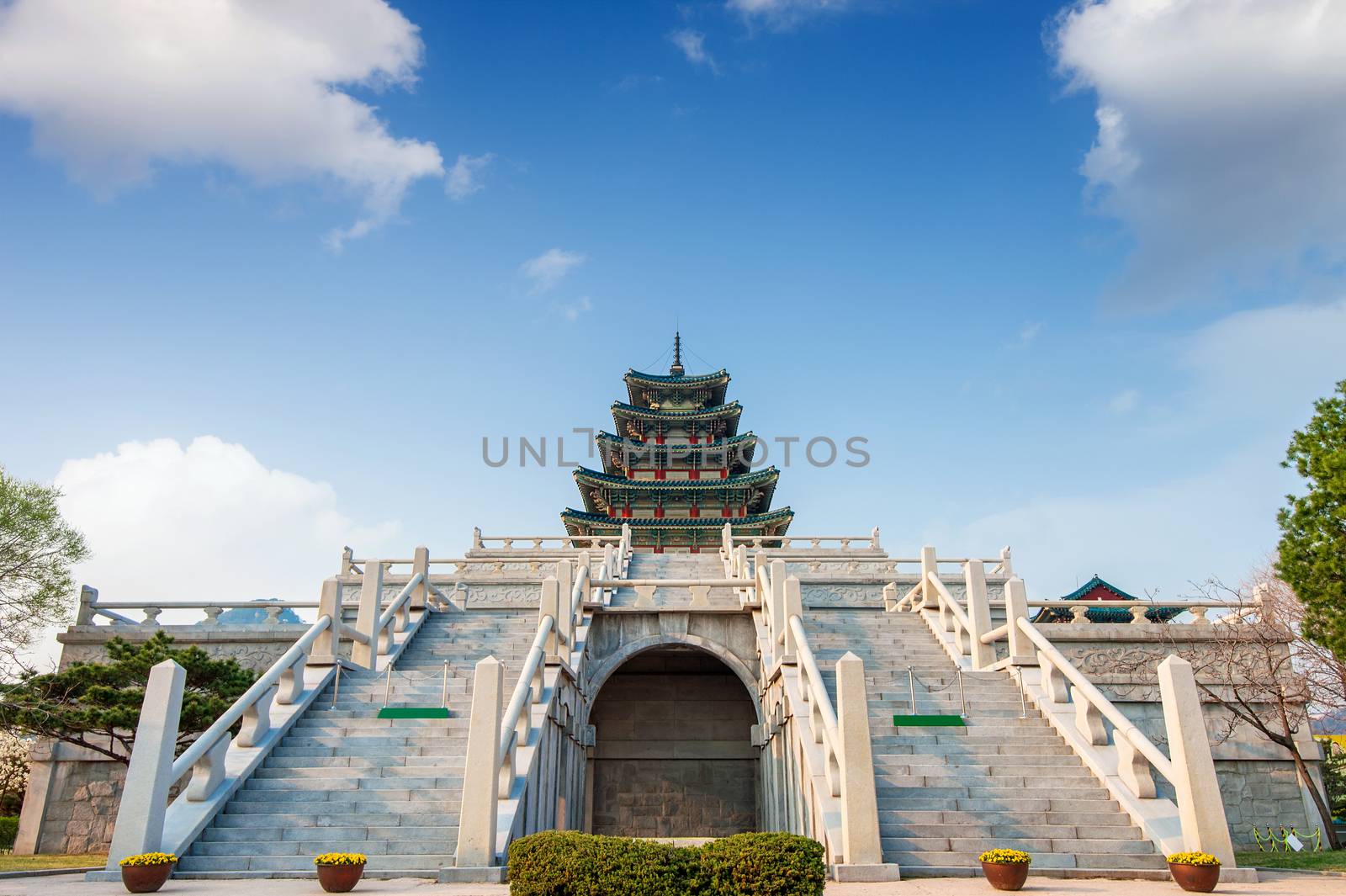 Gyeongbokgung palace in Seoul, Korea by gutarphotoghaphy