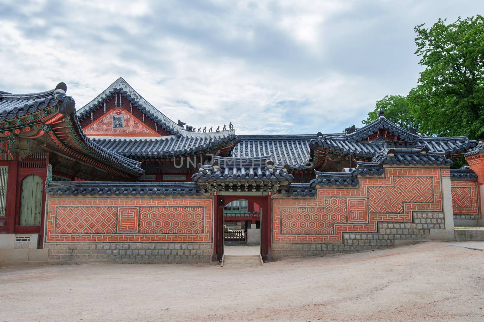 Gyeongbokgung Palace in South Korea. by gutarphotoghaphy