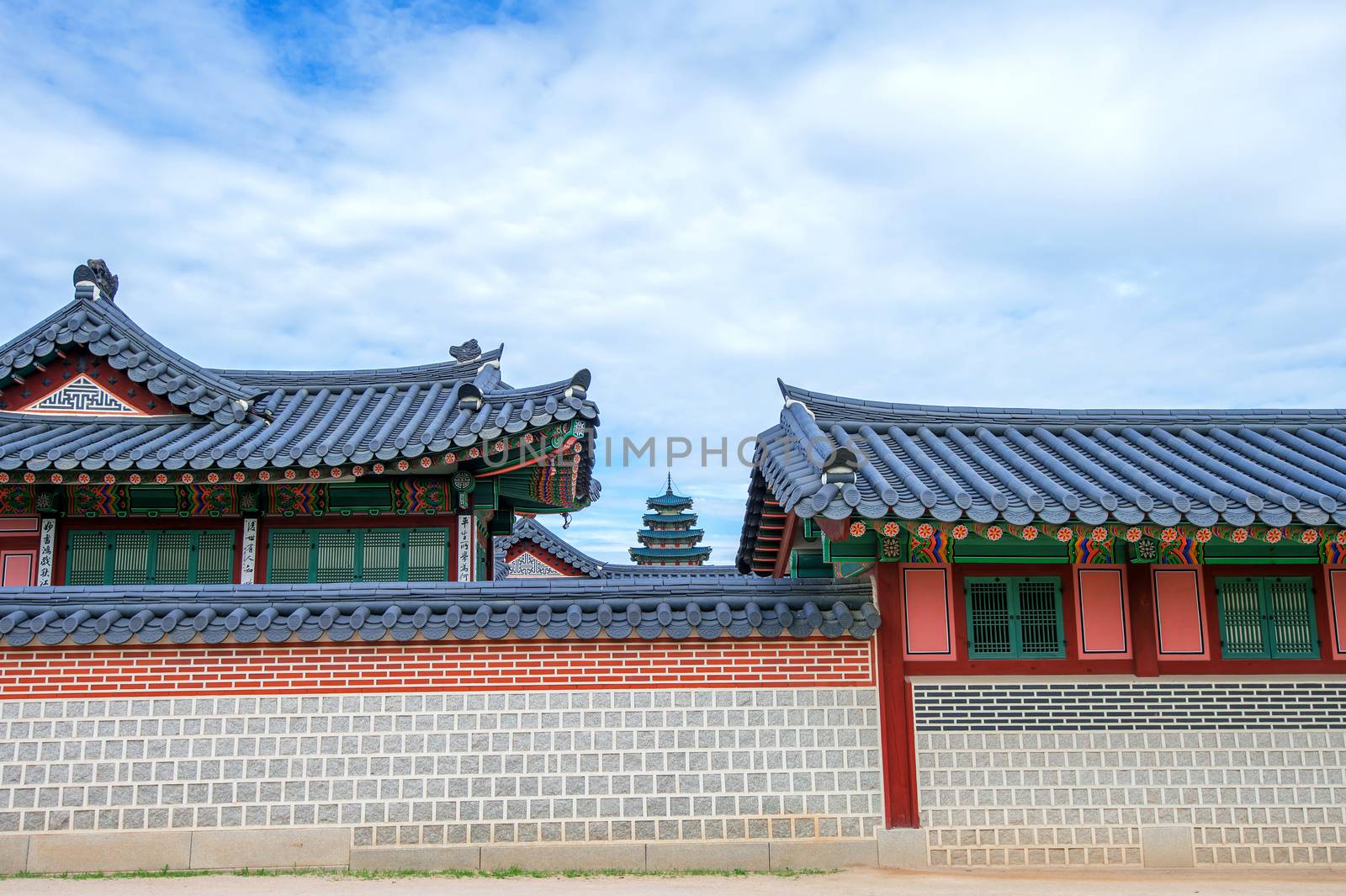 Gyeongbokgung Palace in Seoul,South Korea. by gutarphotoghaphy