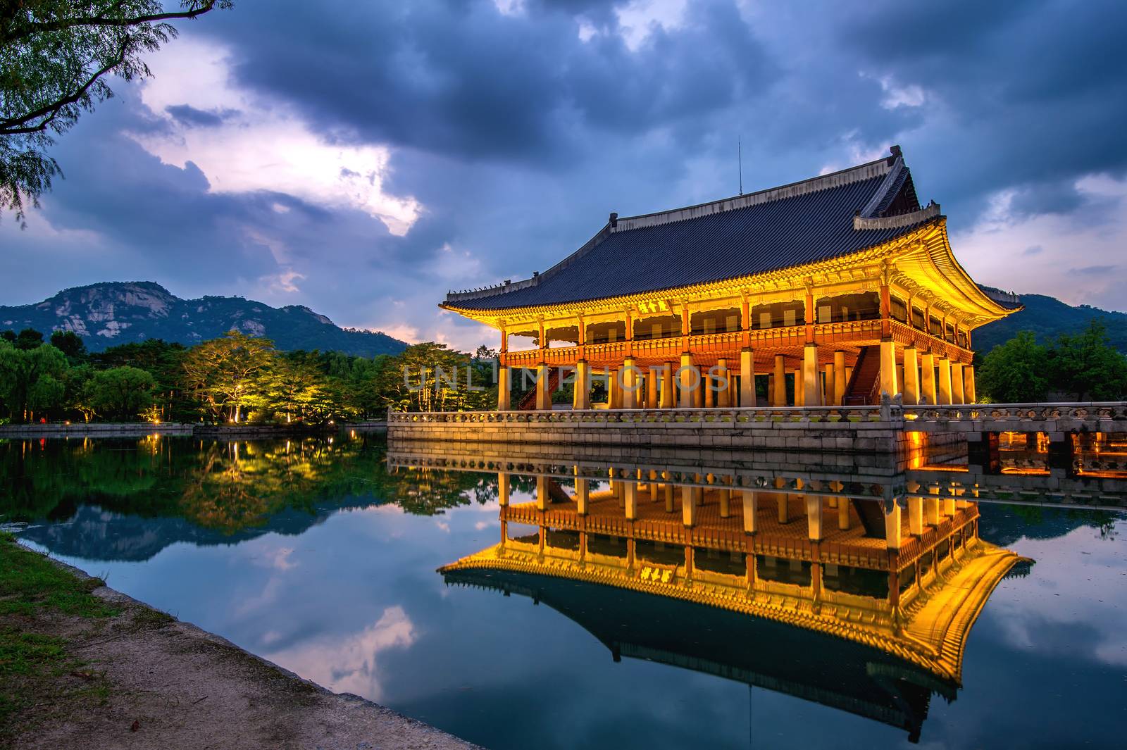 Gyeongbokgung Palace at night in seoul,Korea. by gutarphotoghaphy