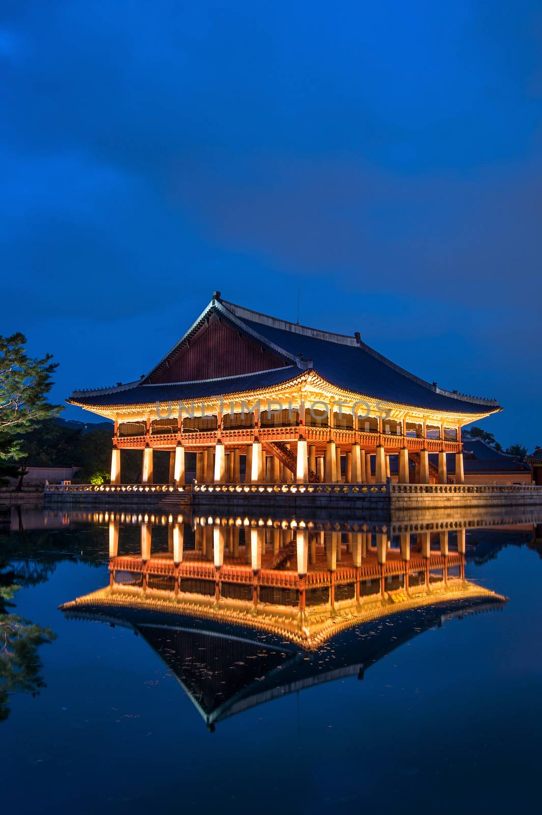 Gyeongbokgung Palace at night in seoul,Korea. by gutarphotoghaphy