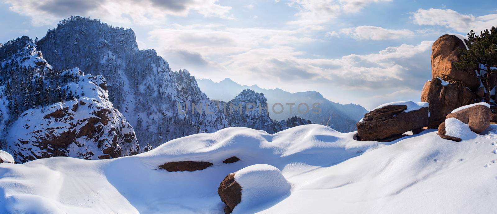 Seoraksan mountains in winter,Famous mountain in South Korea by gutarphotoghaphy
