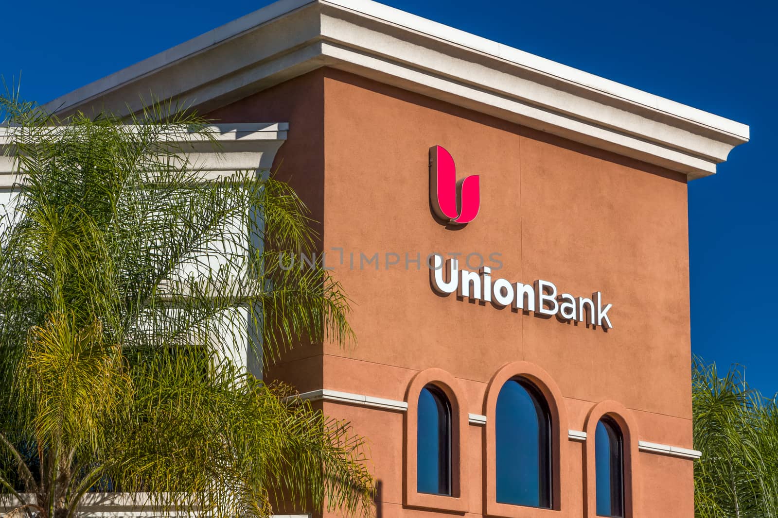 UnionBank Exterior and Logo by wolterk