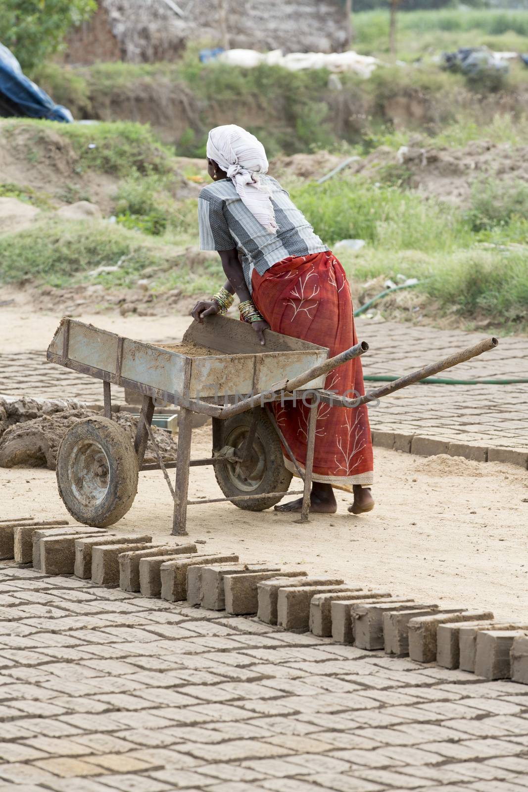 India, Tamil Nadu, Pondicherry aera. Rural life in small villages, poverty