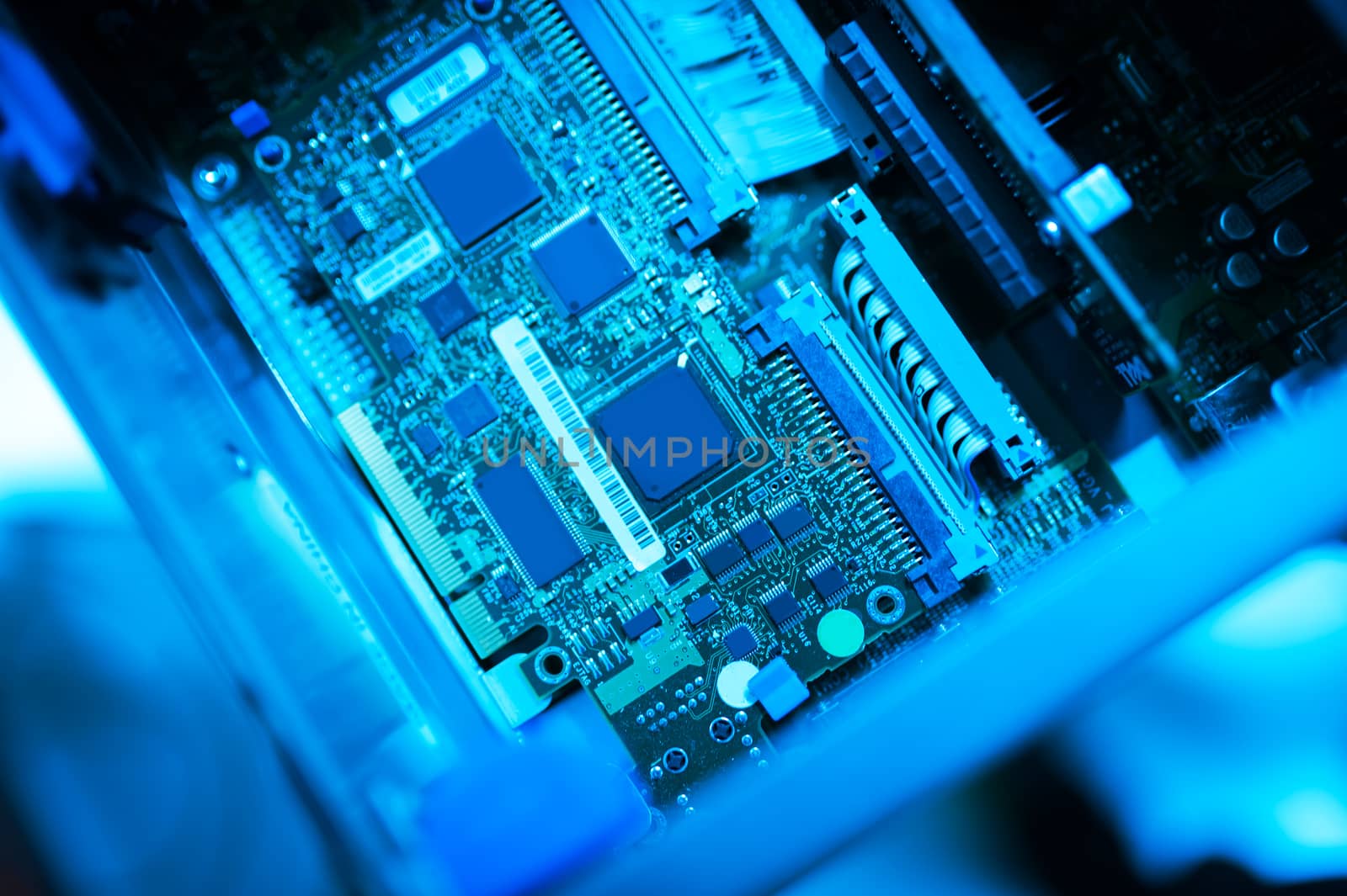 An Cutcuit electronic on motherboard .