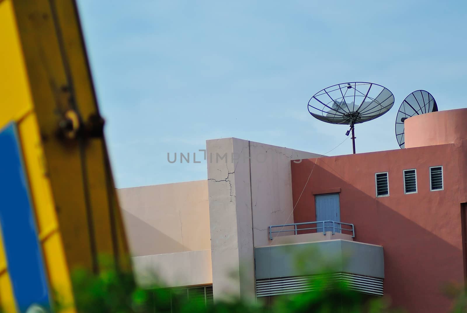 An Radar in blue sky sunset .