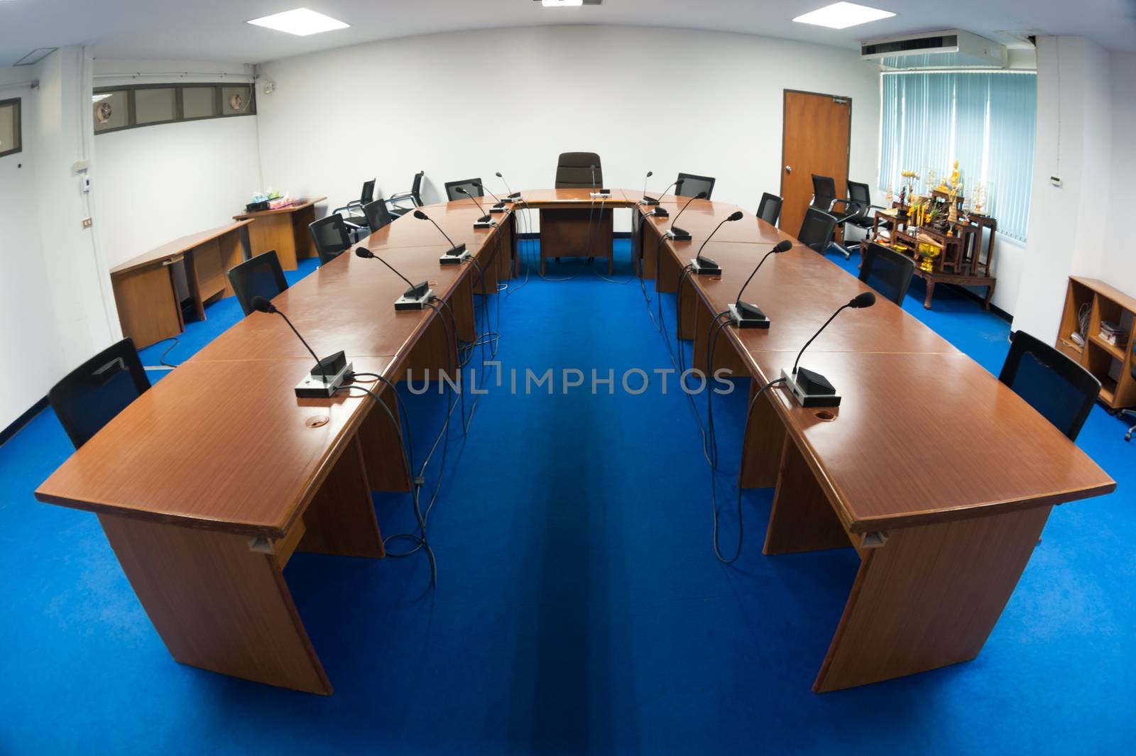 An Meeting room empty no people .