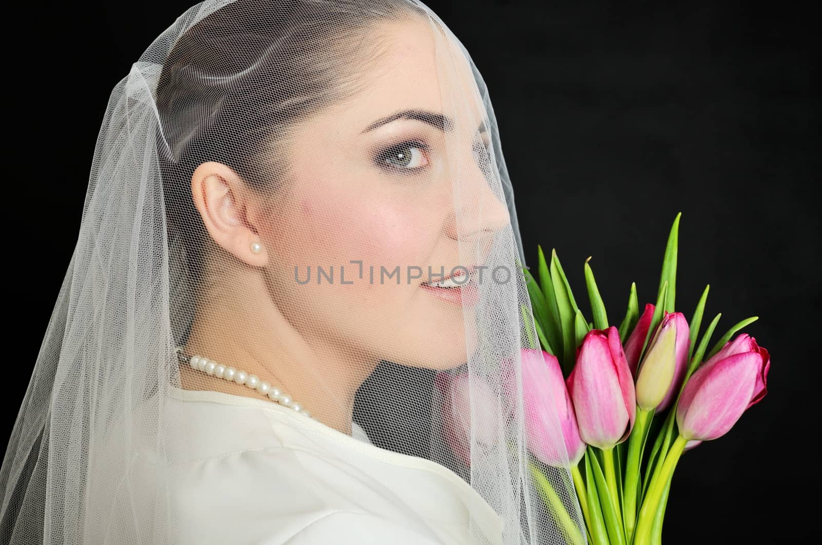 Bride portrait with veil by bartekchiny