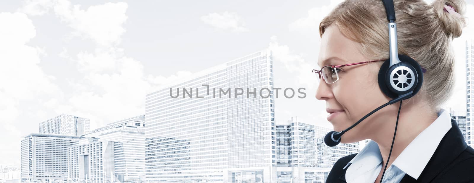 Portrait of young beautiful woman on big city  back