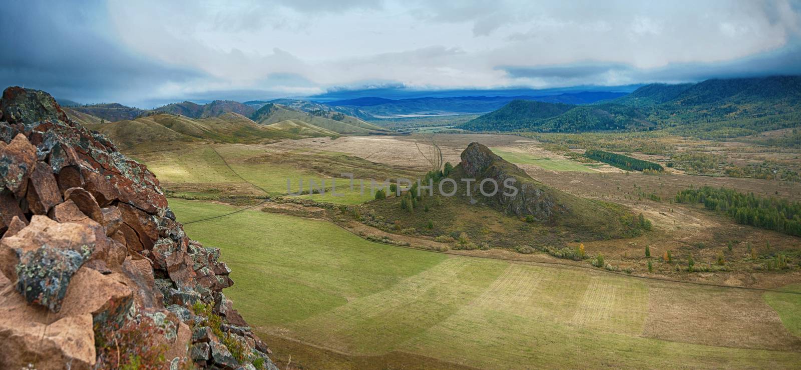 mountains in autumn day by rusak