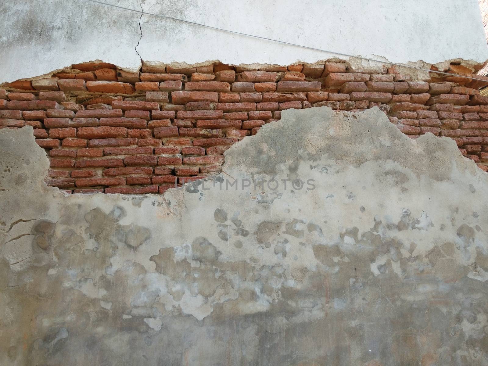 Old Brick Wall by Sevenskyx