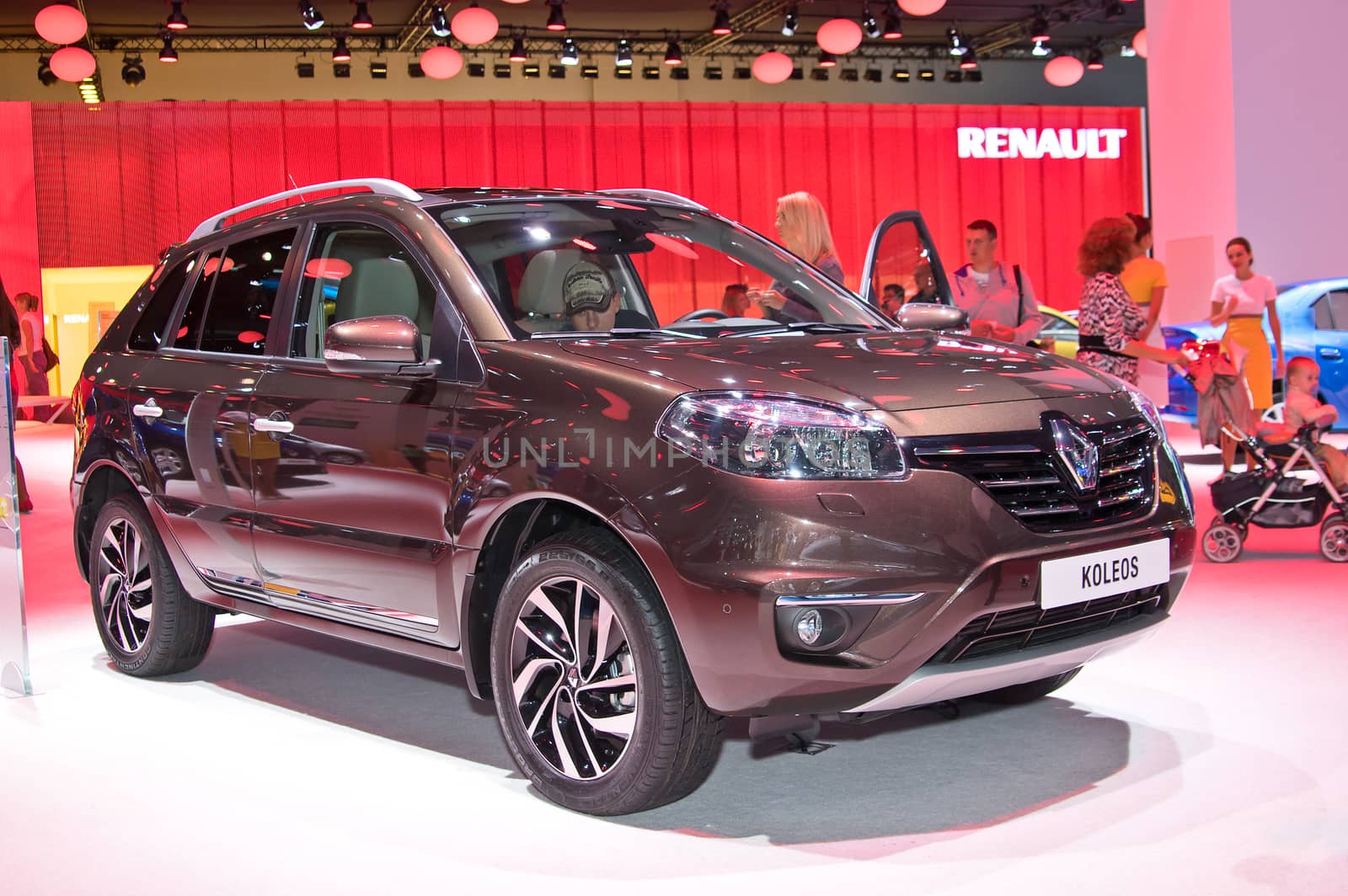 MOSCOW-SEPTEMBER 2: Renault Koleos at the Moscow International Automobile Salon on September 2, 2014 in Moscow, Russia.