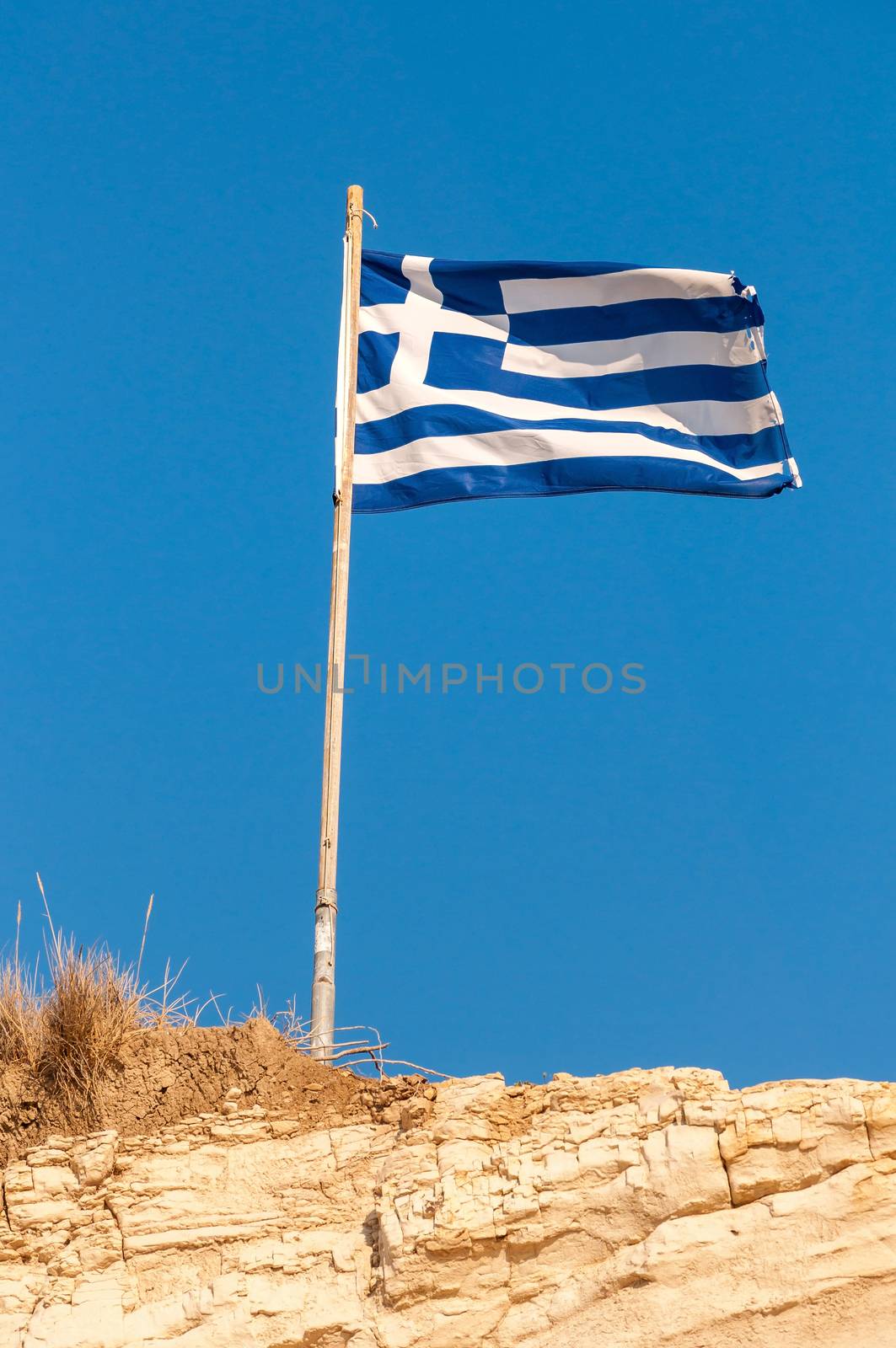 Waving Greek flag by mkos83