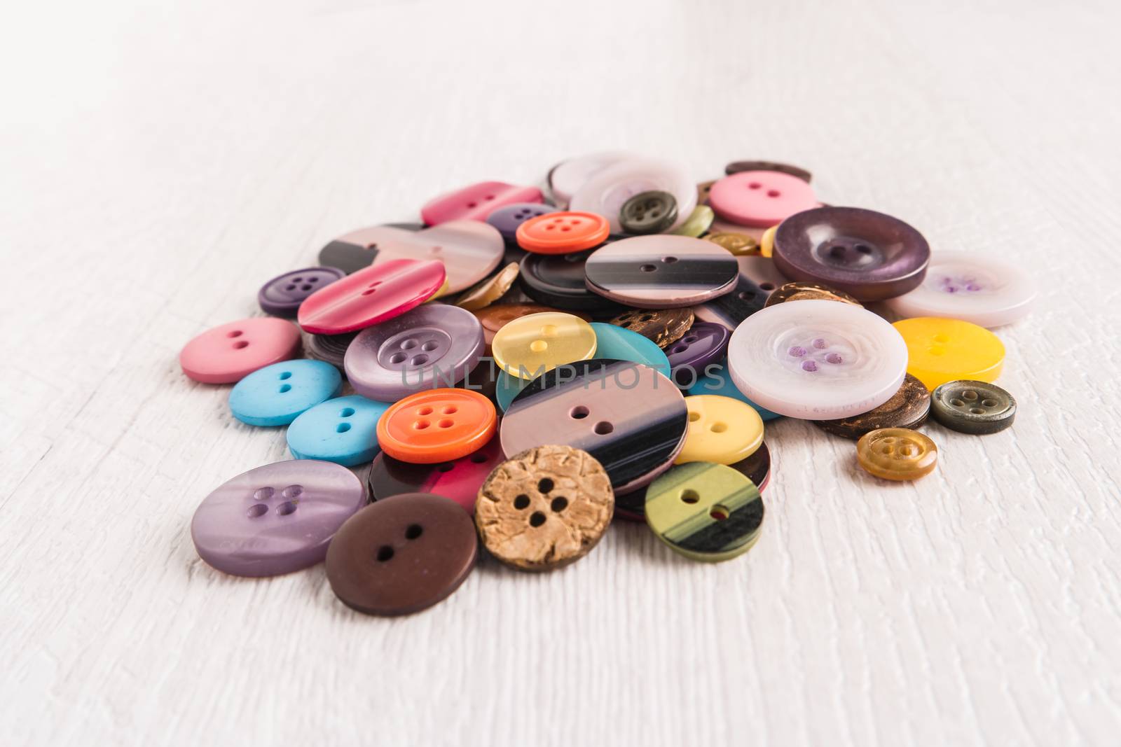 Set of different colored buttons by AnaMarques