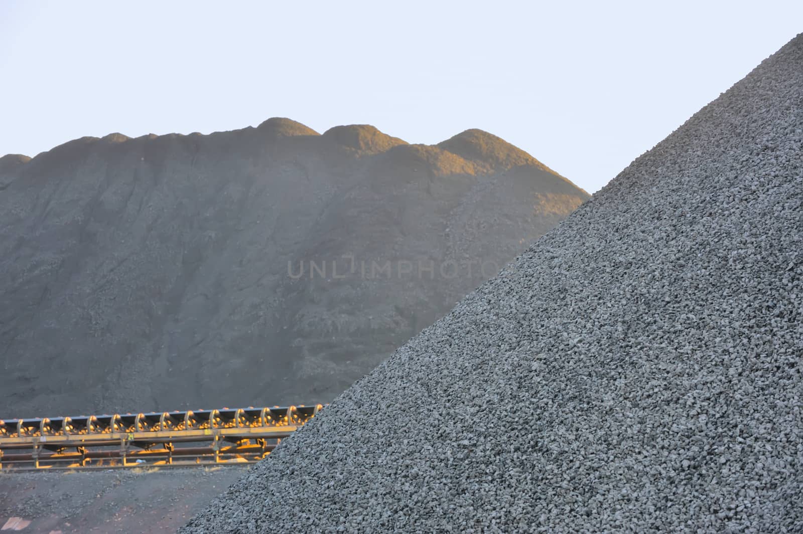 Coal yard with supply in heaps for industrial use