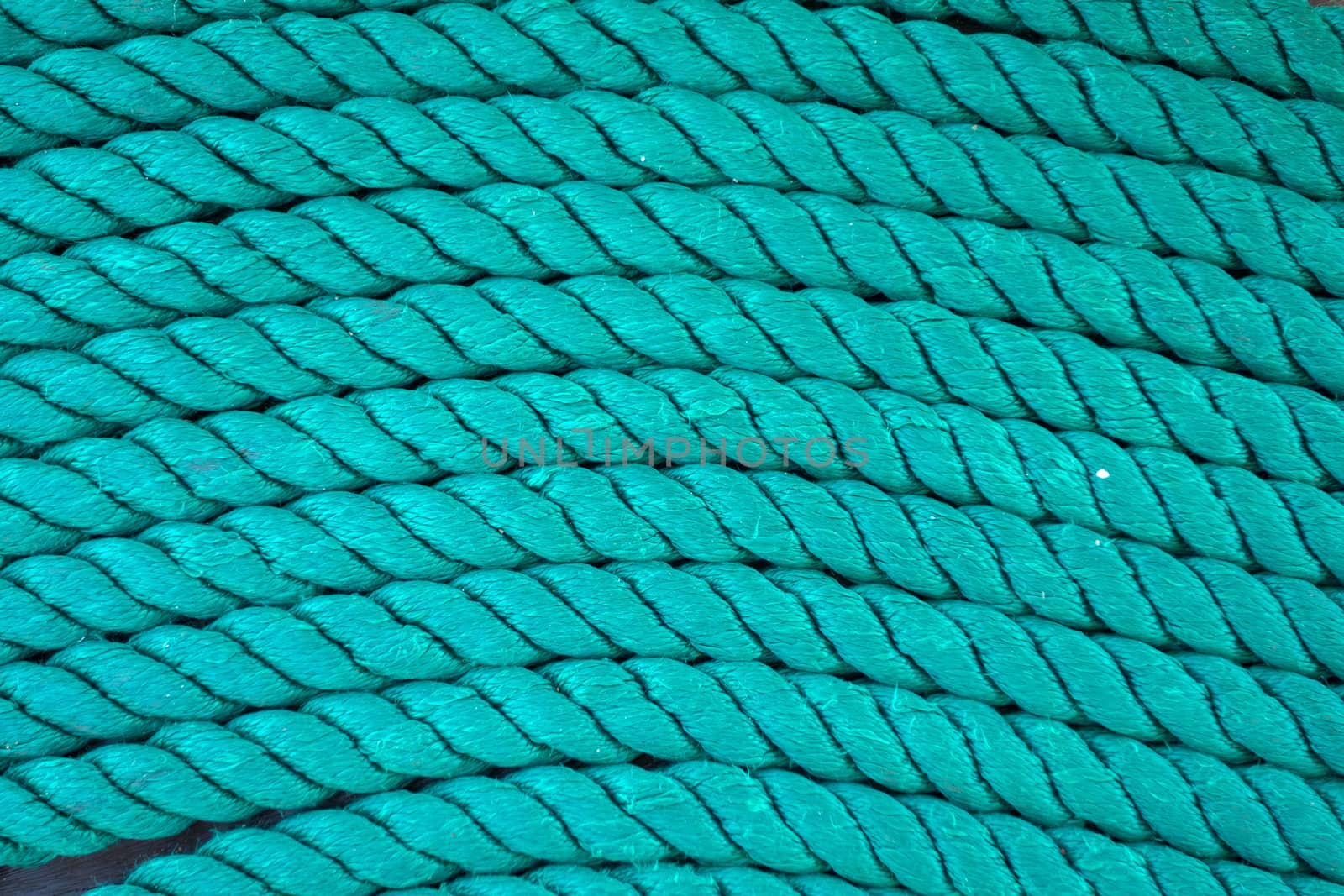 Thick rope by Portokalis