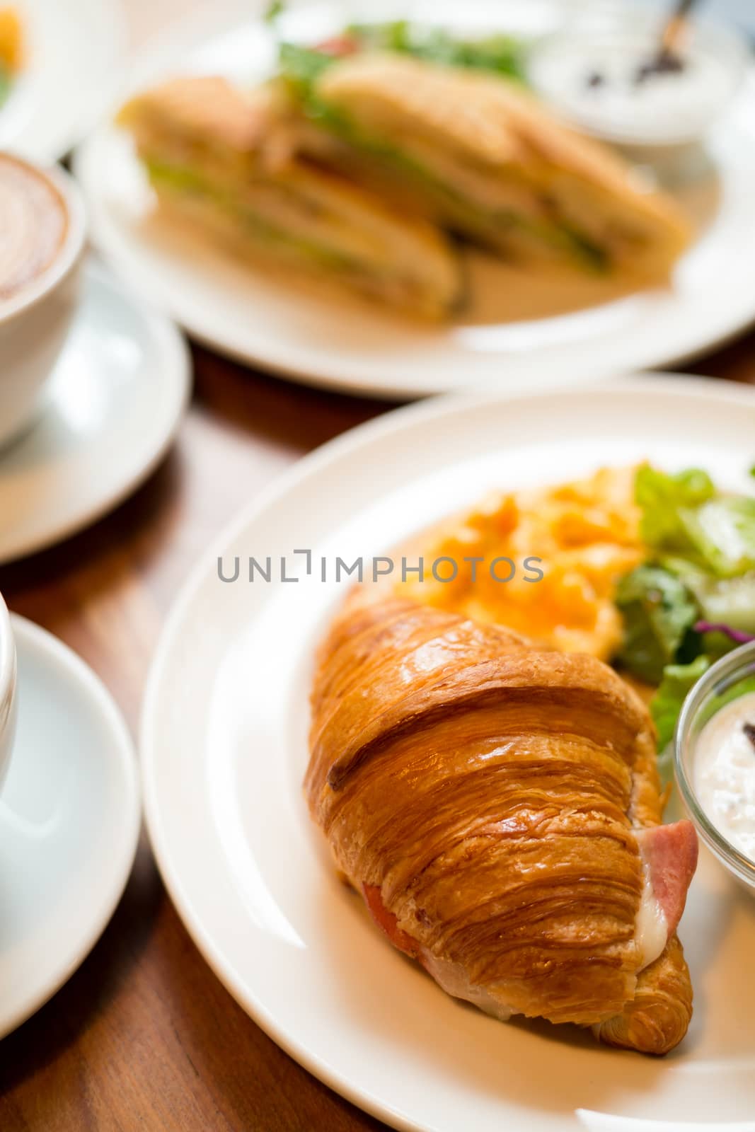 Croissant and coffee by leungchopan