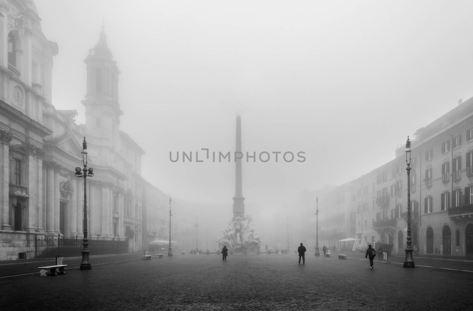 Piazza Navona shrouded in an unusual fog