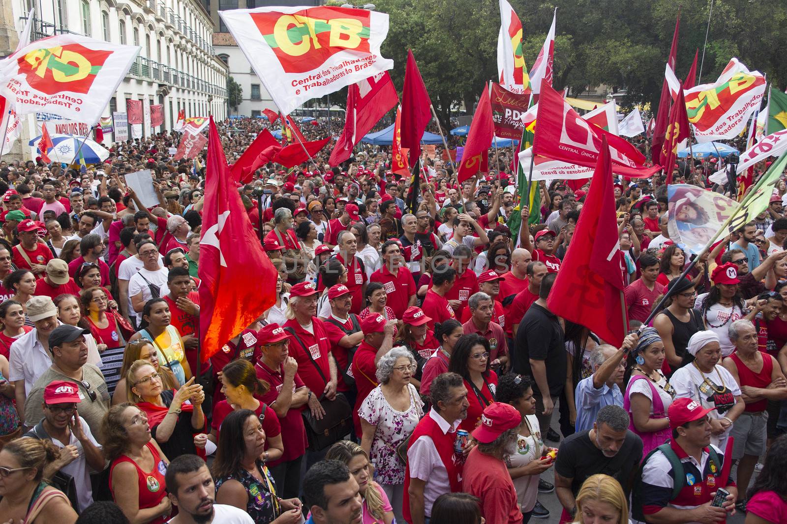 BRAZIL, Rio de Janeiro : Workers' Party (PT) supporters demonstrate in support of President Dilma Rousseff and former President Luiz Inacio Lula da Silva in Rio de Janeiro, Brazil, on March 18, 2016. Brazilian President Dilma Rousseff's supporters took to the streets Friday to fight back at attempts to oust her, as a flurry of court battles raged over her controversial cabinet appointment of predecessor Luiz Inacio Lula da Silva.